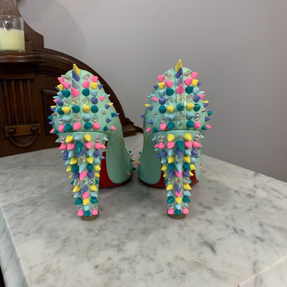 Louboutin Jurayoo 100 Candy Spike Pumps size 35 Peep Toe - Picture 3 of 13